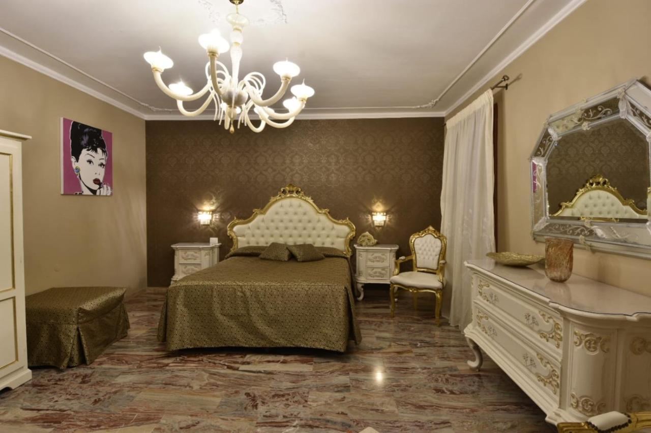 Ca' Del Cinema B&B Венеция Экстерьер фото